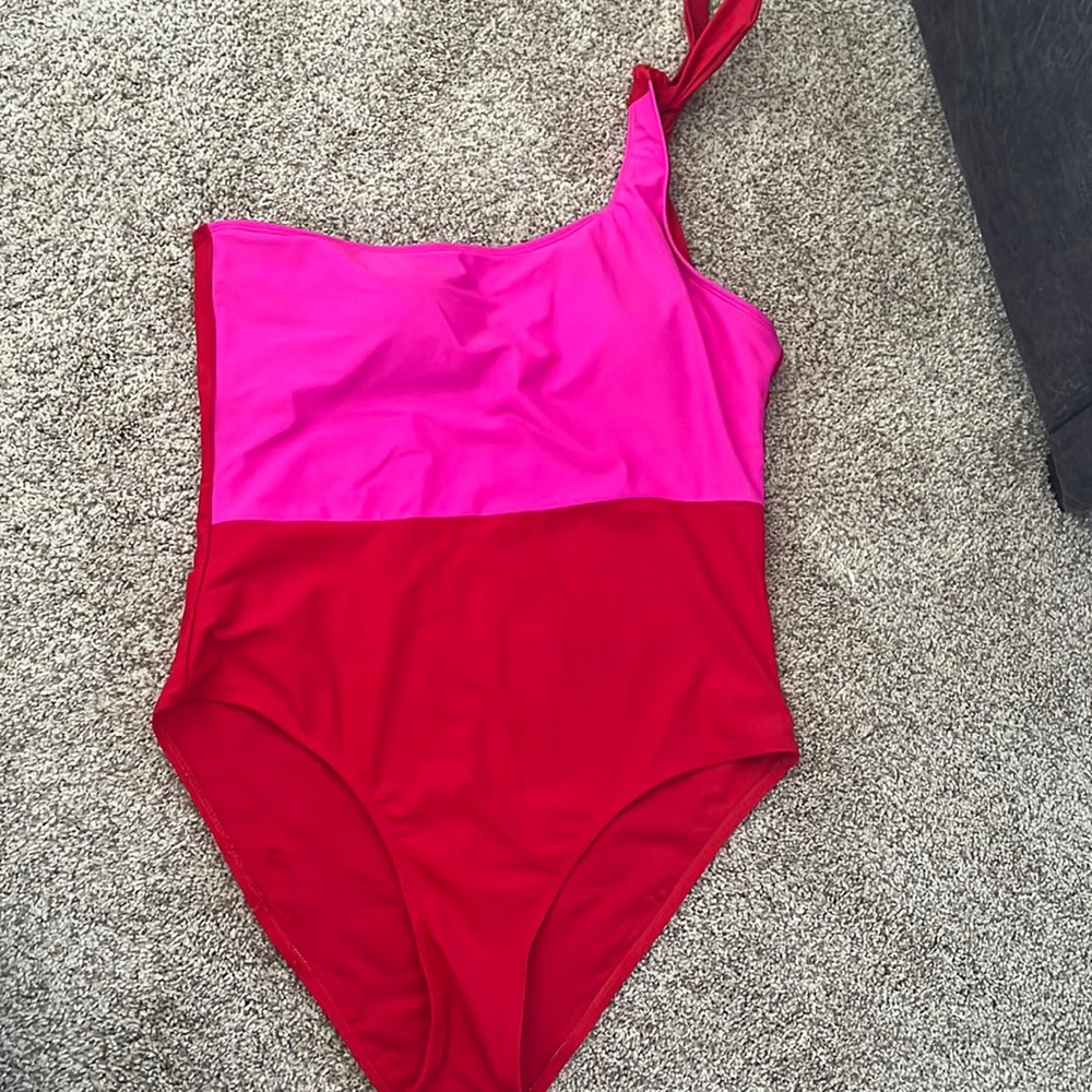 SHEIN two tone one piece bathing suit